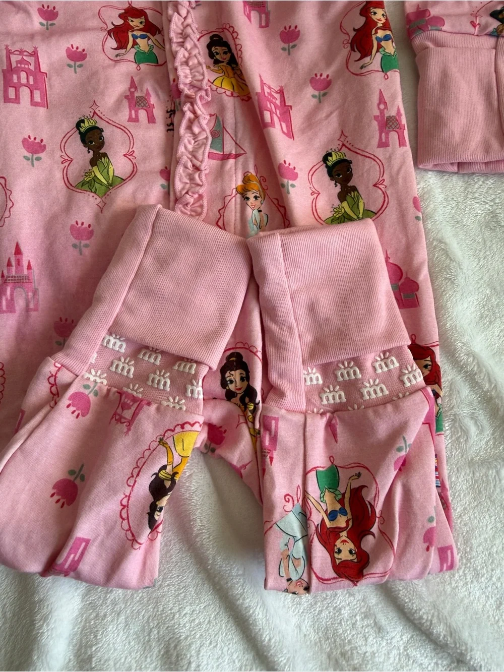 NWOT Magnetic Me Disney princess footies - 6-9M